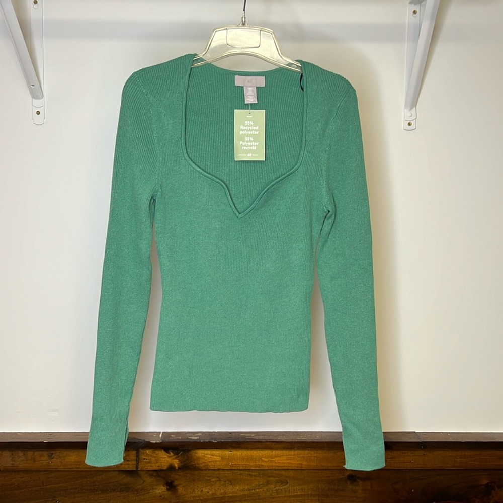NWT H&M Green Ribbed Square Neck Sweater- M